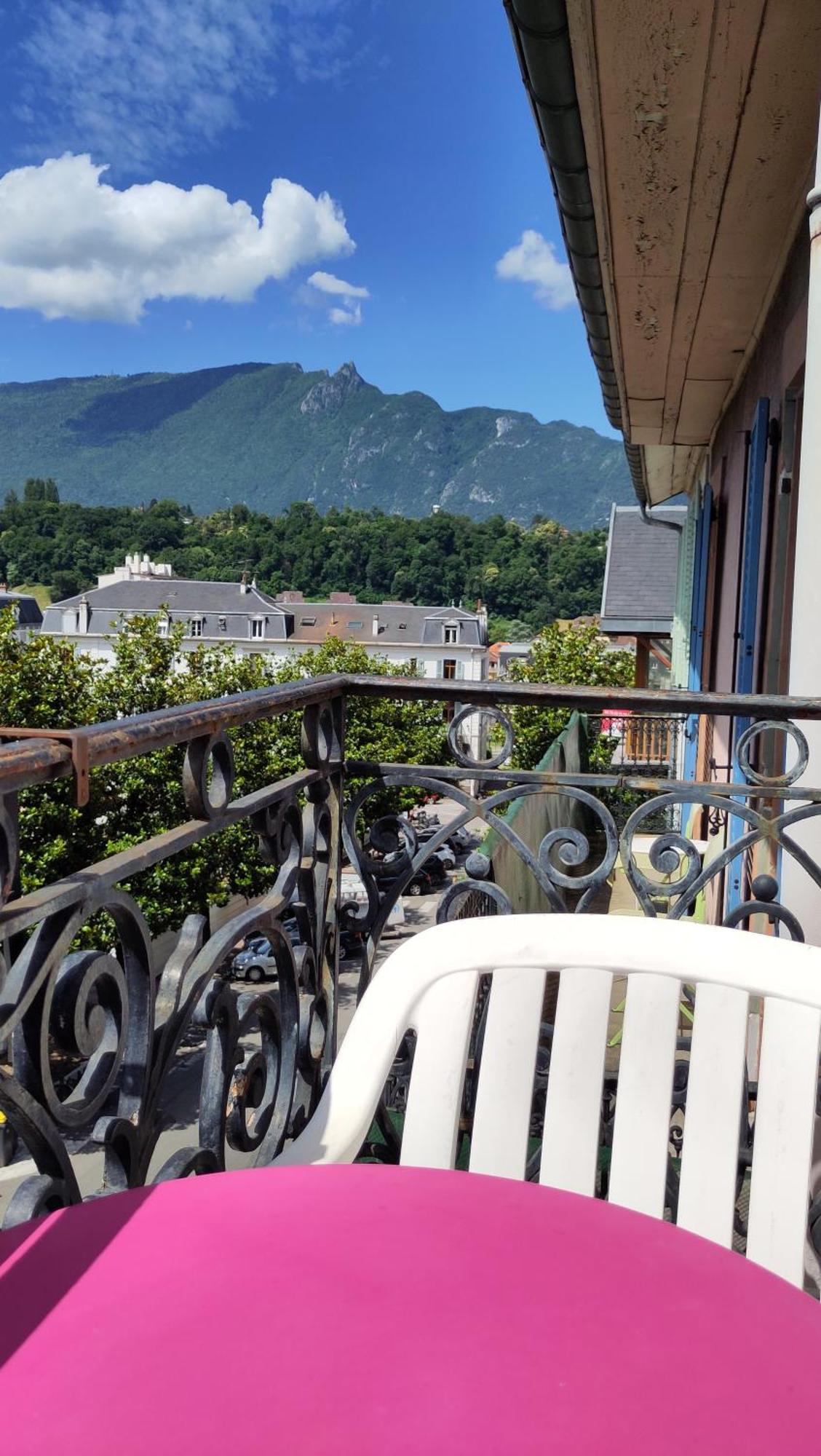 Hotel Le Colibri à Aix-les-Bains Extérieur photo