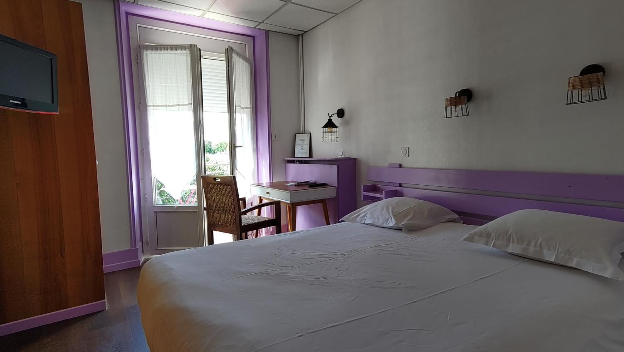 Hotel Le Colibri à Aix-les-Bains Extérieur photo