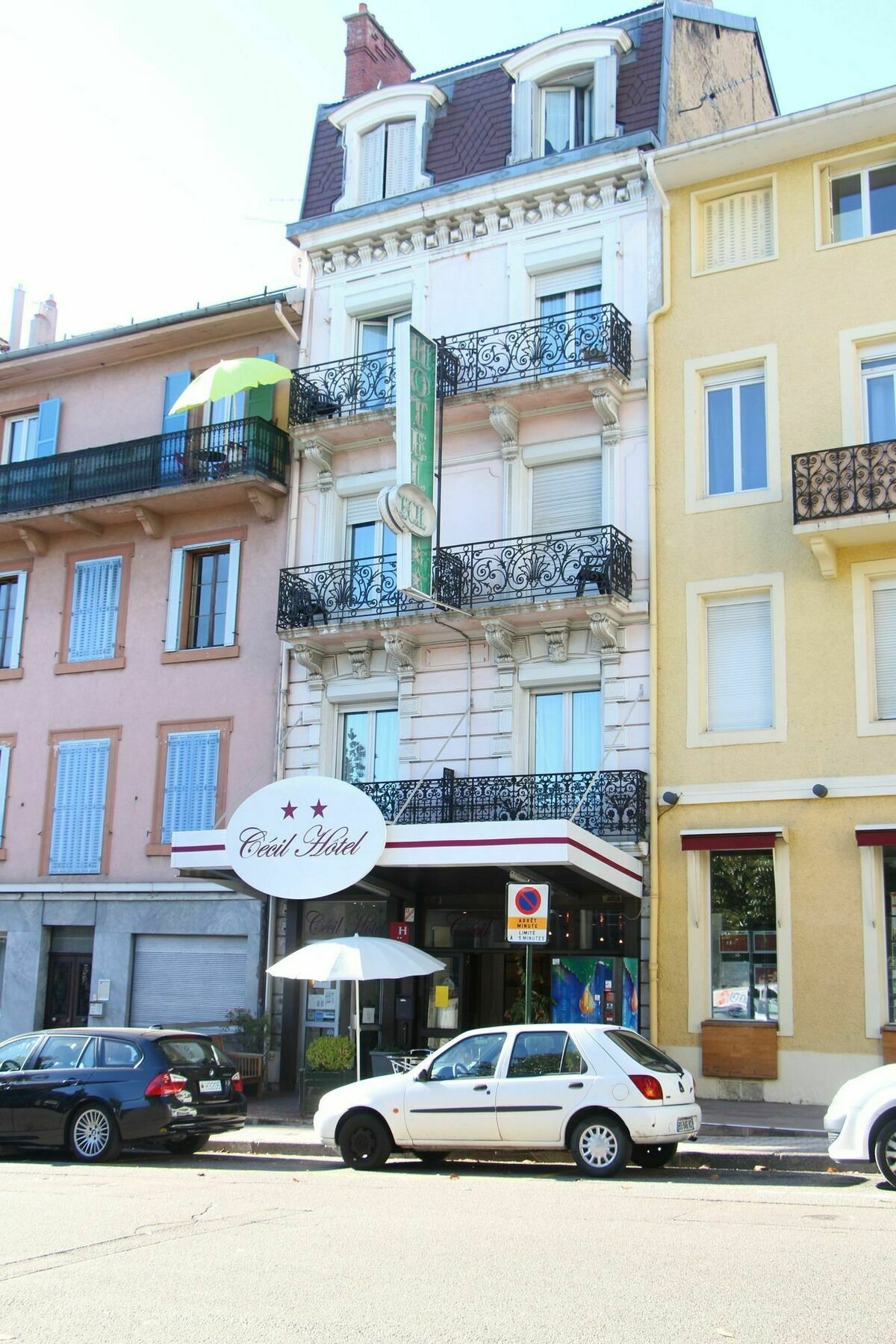 Hotel Le Colibri à Aix-les-Bains Extérieur photo